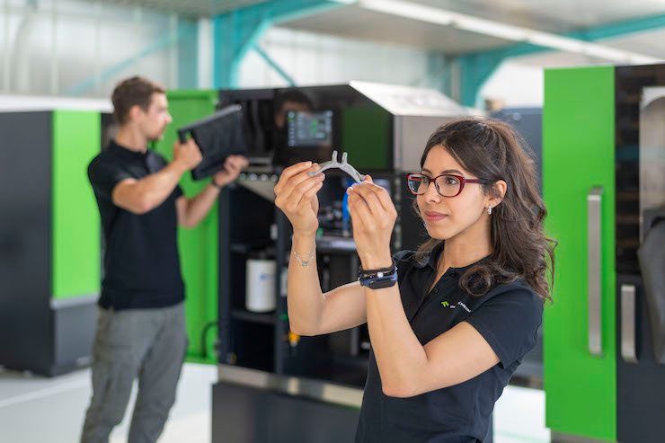 One Click Metal      TRUMPF GmbH + Co. KG - One Click Metal