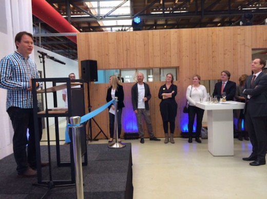 Pete Weijmarshausen at Shapeways Eindhoven factory launch. - Shapeways Blog.