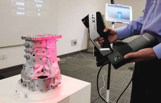 New Wireless FreeScan X5+ & X7+ metrology scanners provide up to three hours of continuous operation.