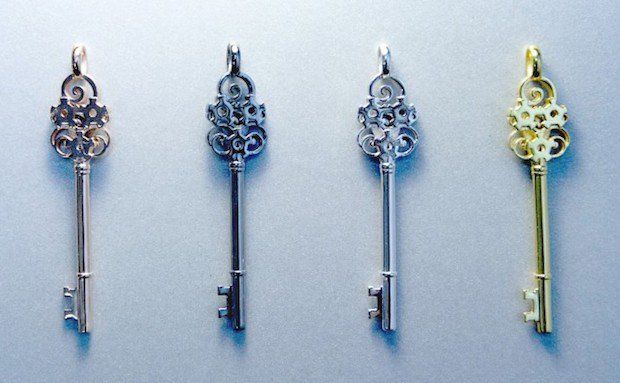 Pink gold, black rhodium and white rhodium. - Sculpteo