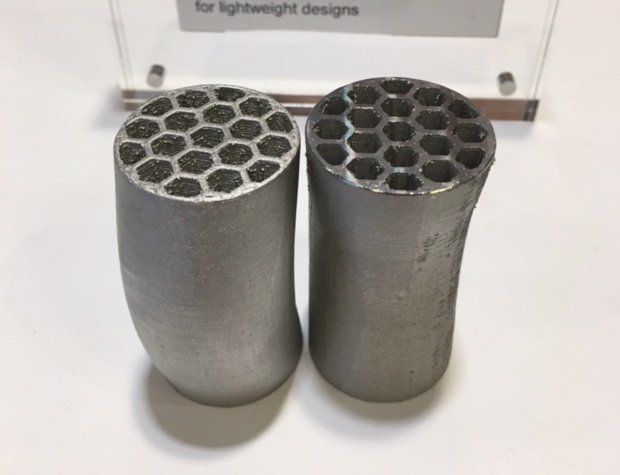 Sample parts printed with Ultrafuse 316LX filament.