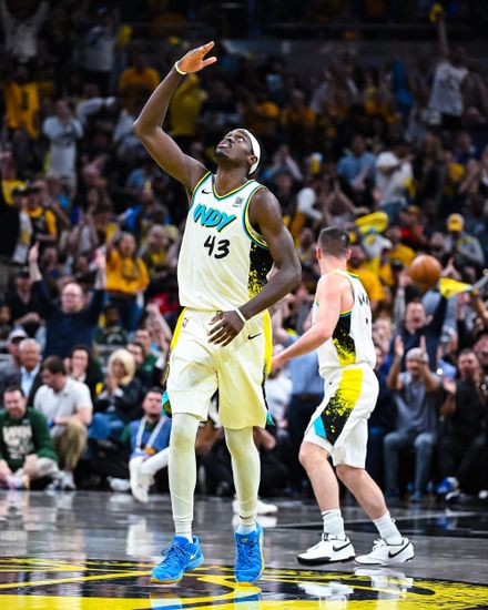 Round 1, Game 3: Pacers vs Bucks