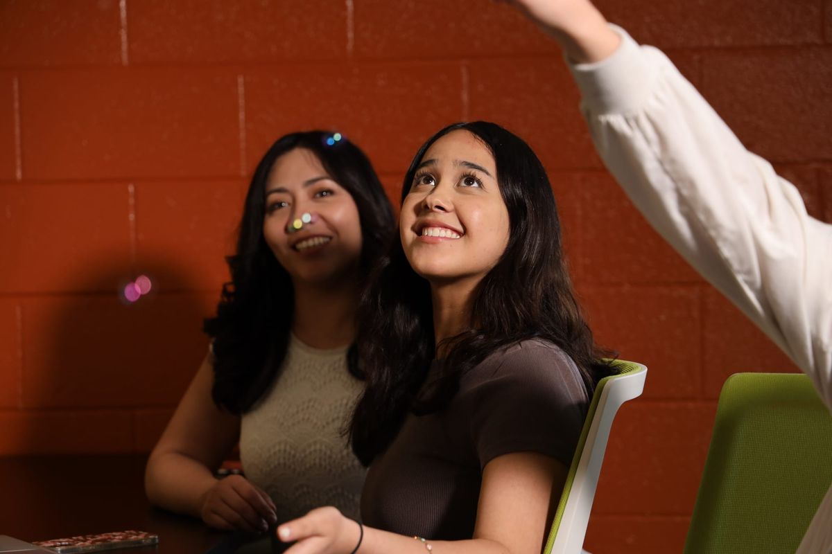 AVANZA Program Helps Students Success