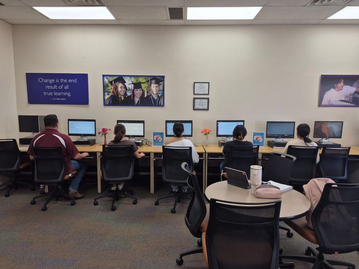 Free Online Tutoring for DACC Student Success