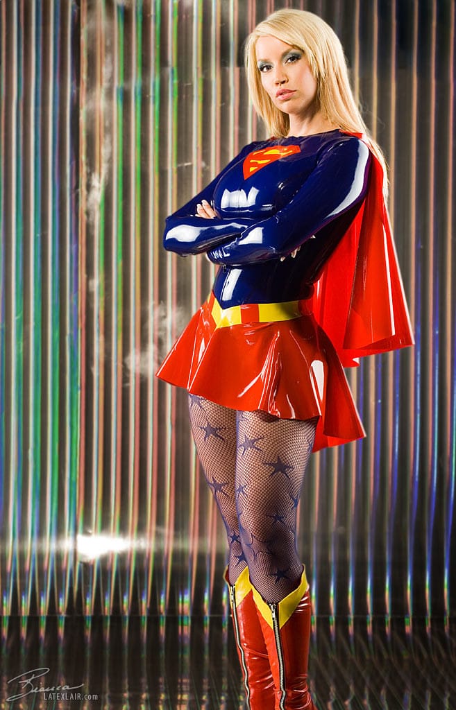 Bianca Beauchamp Latex Supergirl 47