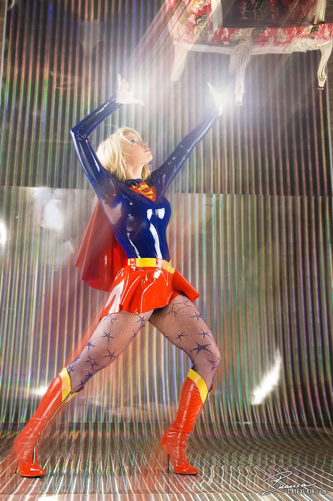 Bianca Beauchamp Latex Supergirl 78
