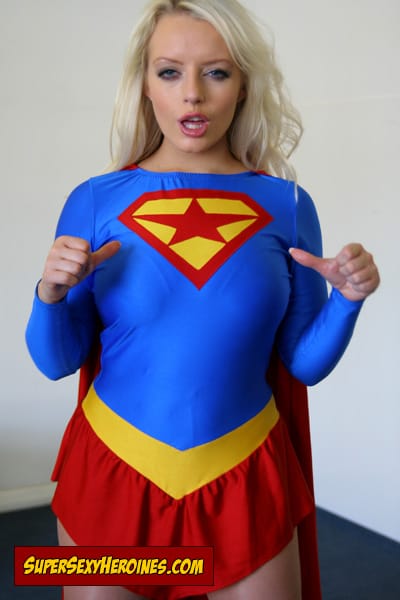 Superwoman Vigilante C04 Promo
