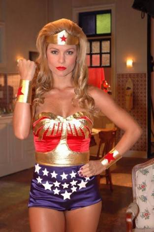 Wonder Woman Gallery Dec 2016
