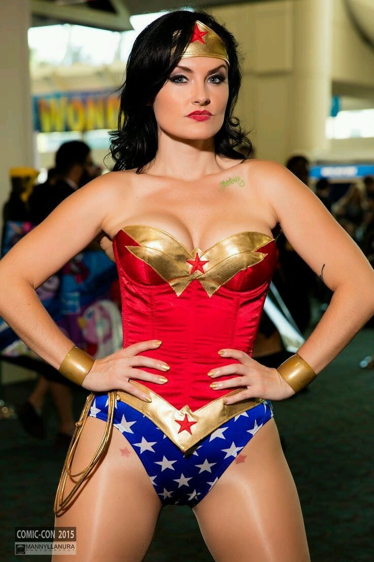 Wonder Woman Gallery Dec 2016