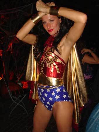 Wonder Woman Gallery Dec 2016