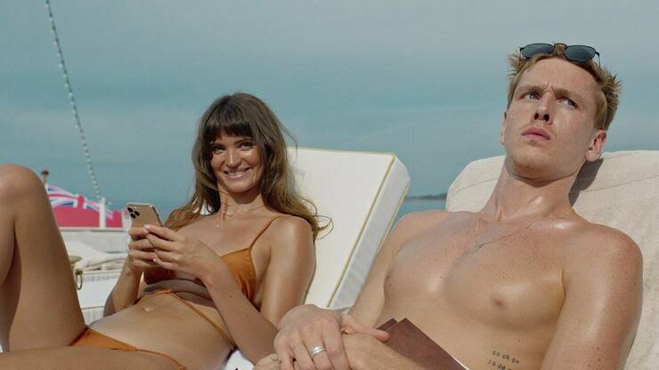 “Triangle of Sadness,” Reviewed: We’re on a Yacht and We’re Puking | The New Yorker