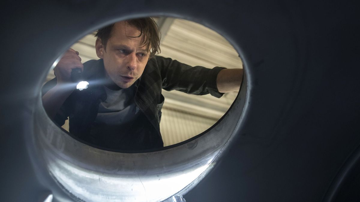 [79] »Varför ska vi banna Putins historierevisionism när vi reviderar lika friskt själva?«