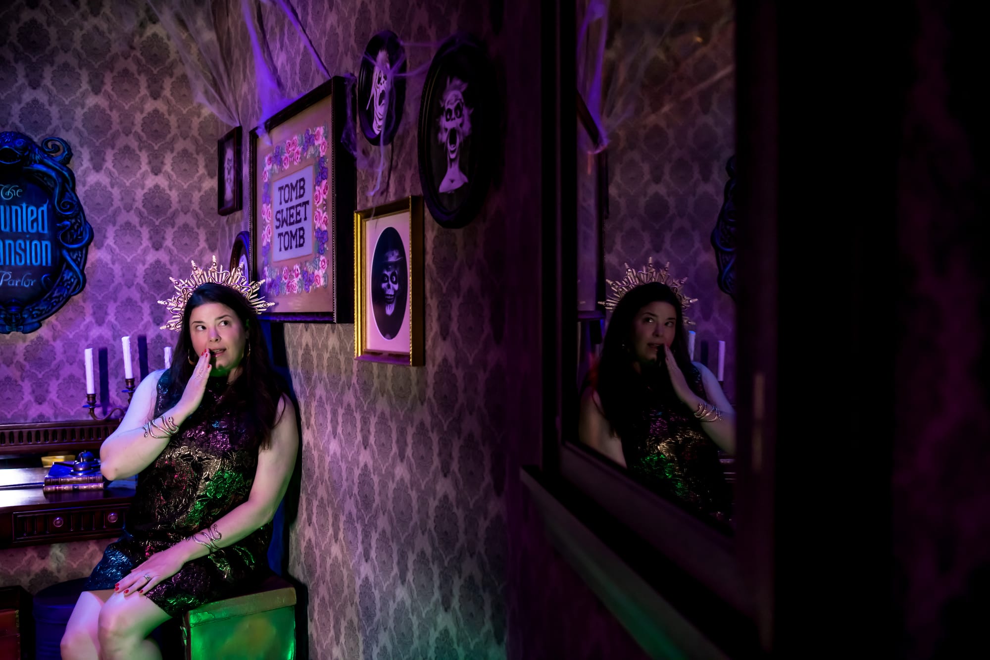 A'Dell Stevens, Disney Cruise travel agent, at the Haunted Mansion Parlor
