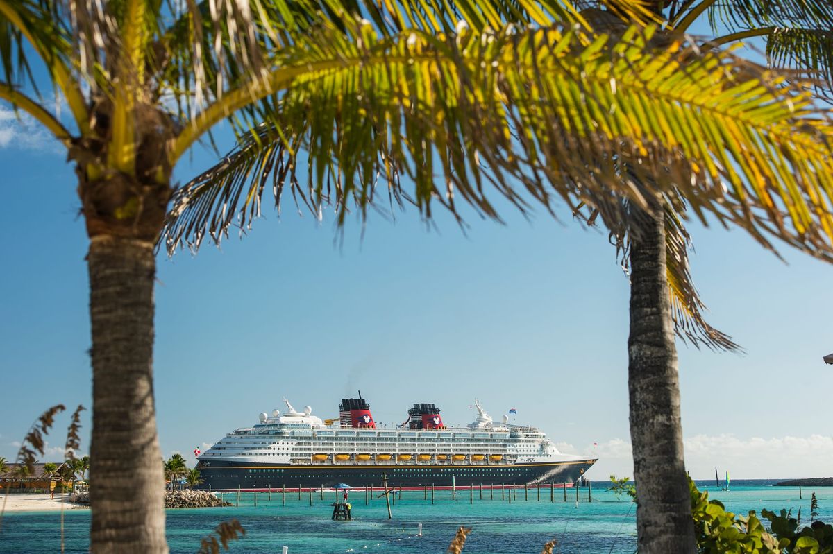 🚢 All 8 Disney Cruise Ships, Ranked by Vibe, Shows & Where They Go