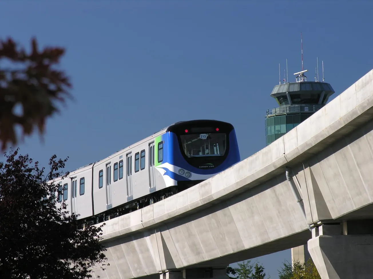 Runways versus Railways