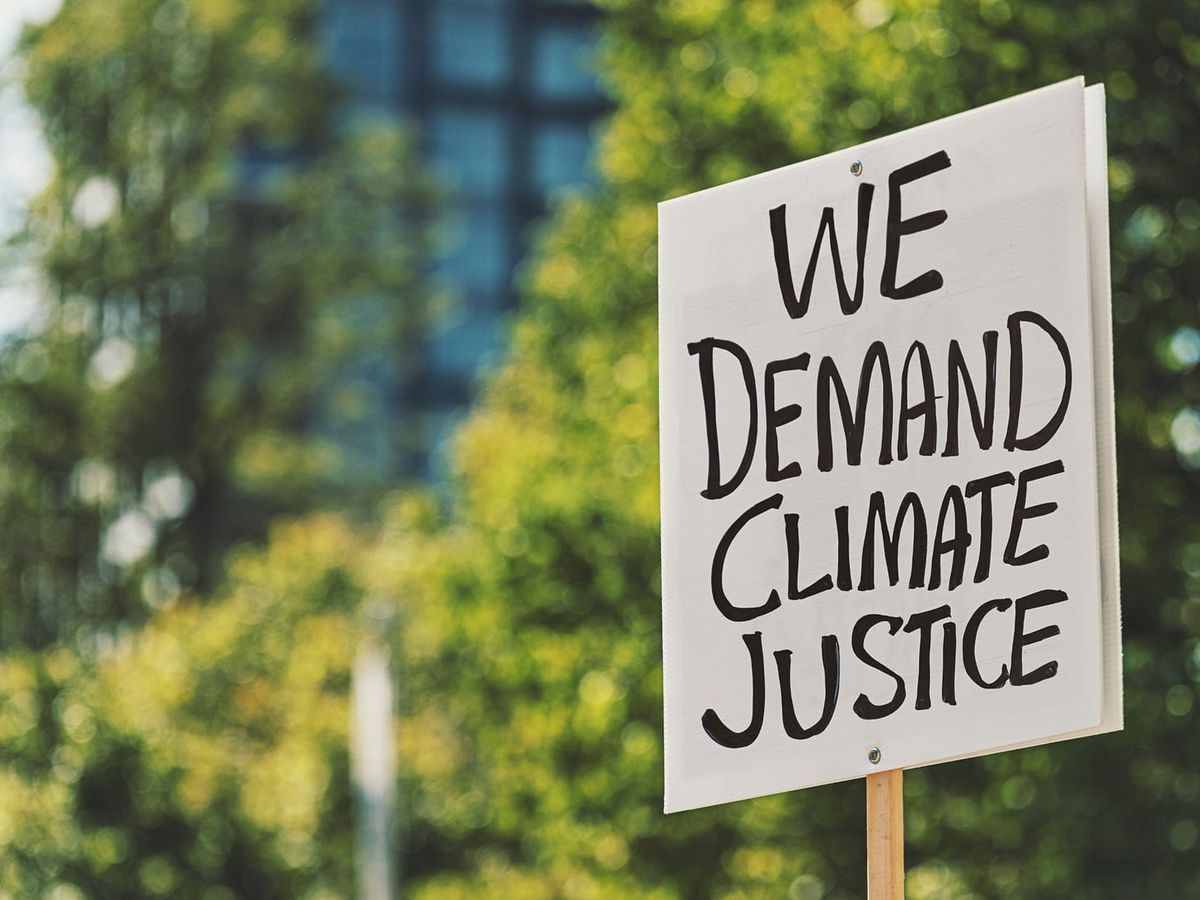 COP28: fossil fuels challenge wins while loss and damage encounter setback