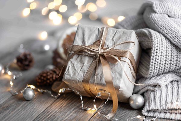 Eco-friendly packaging and sustainable practices in the gift-giving season