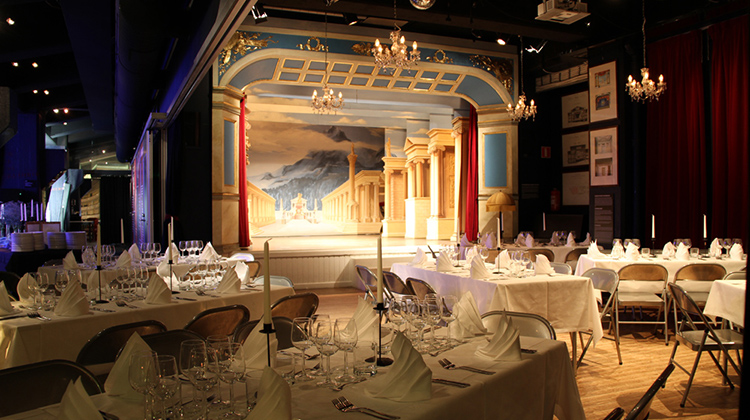 Teatterimuseon persoonallinen juhlatila