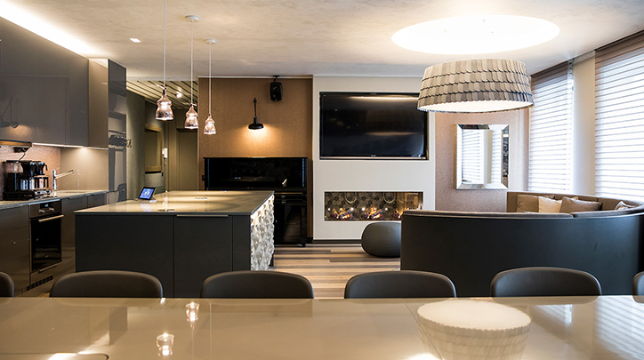 Roba Lounge II - Venuu.fi