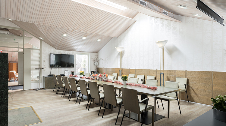 Top Lounges / Kattohuoneisto - Varaa Venuu.fi:stä