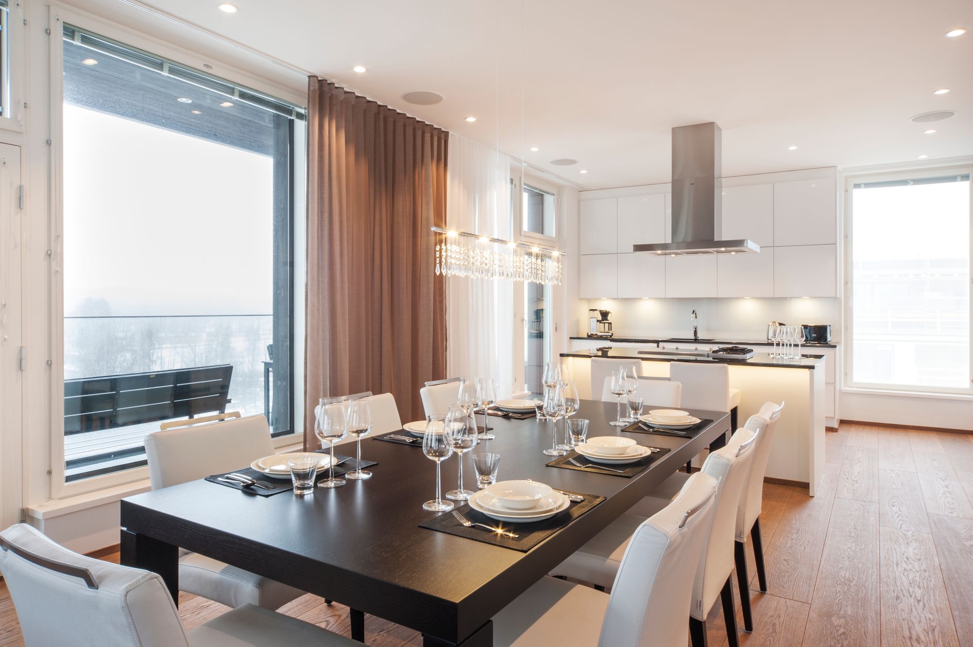 Aallonkoti / Finlandia Penthouse - varaa pieni pikkujoulutila Venuu.fi:stä