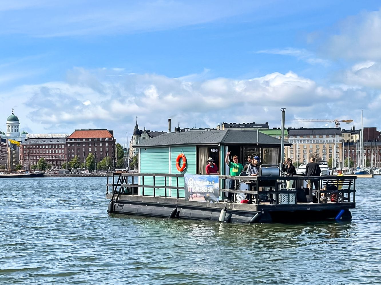 Saunalautta.fi m/s Spa:ssa yhdistyy täydellisesti vuokrasauna ja veneily - Venuu.fi