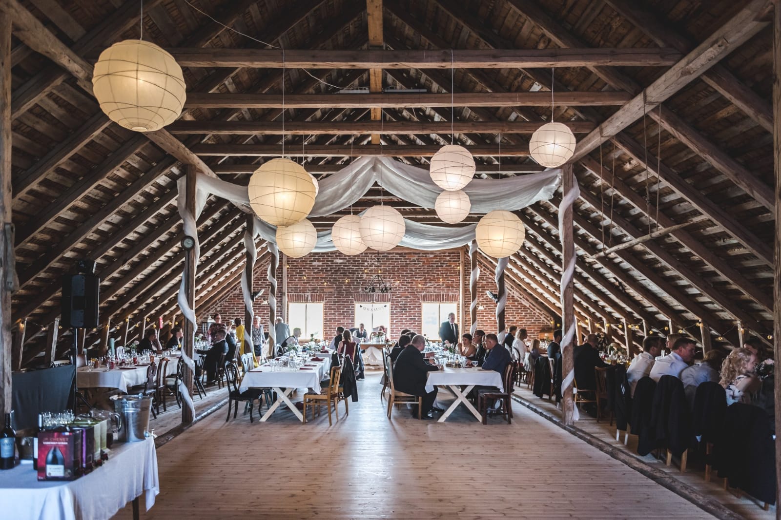 Etu-Koskelan tila - hääpaikka - Venuu.fi