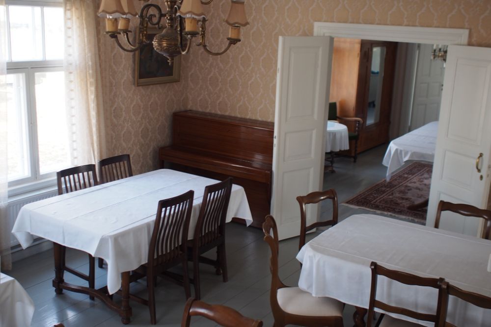 Ali-Marttilan ruusutila – Ihastuttava hääpaikka, jossa järjestyvät ikimuistoiset häät!