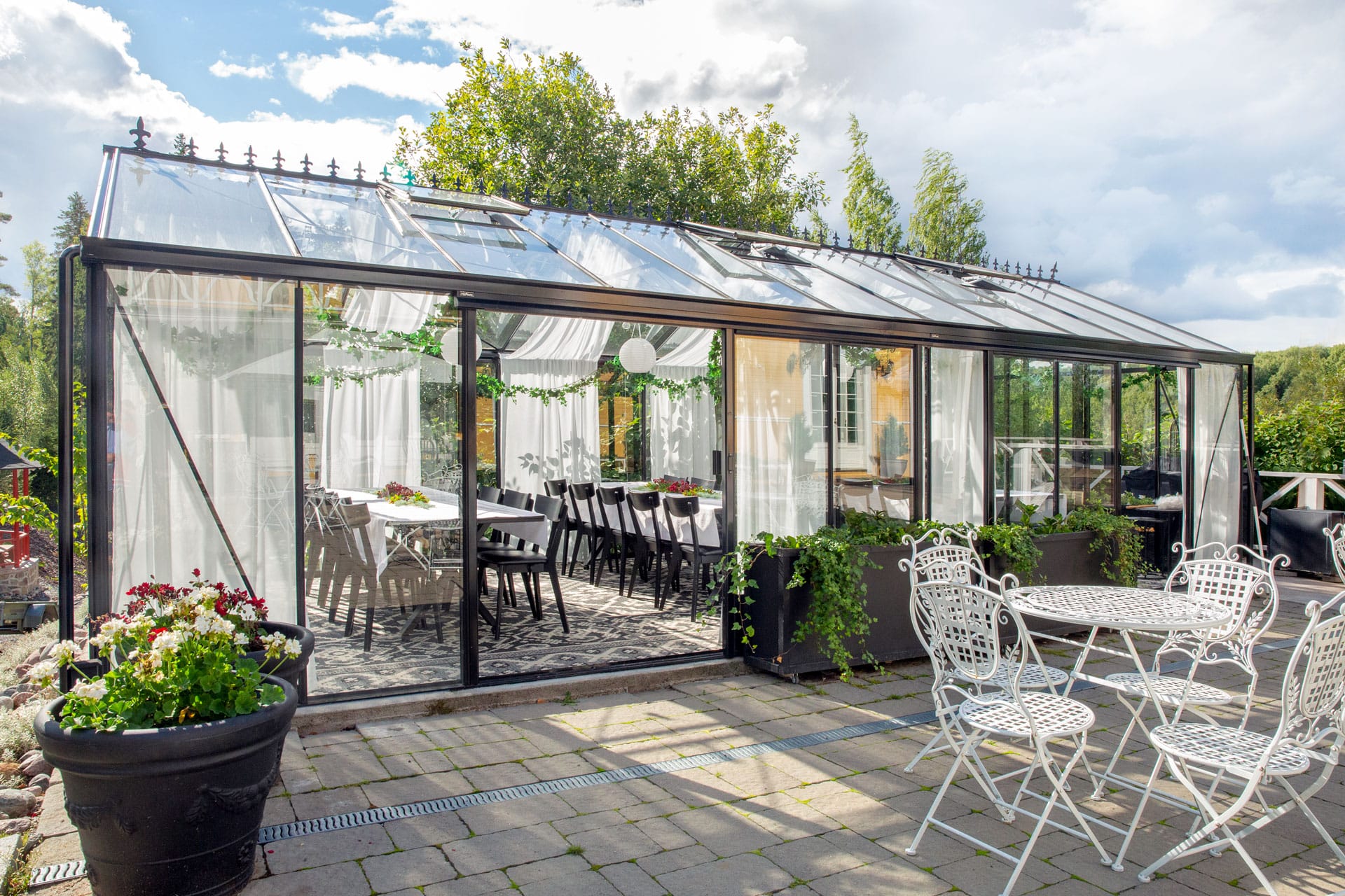 Villa Stenberg - tila PR-tapahtumaan, tuotelanseeraukseen, mediatilaisuuteen tai vaikuttajatapahtumaan / Venuu.fi