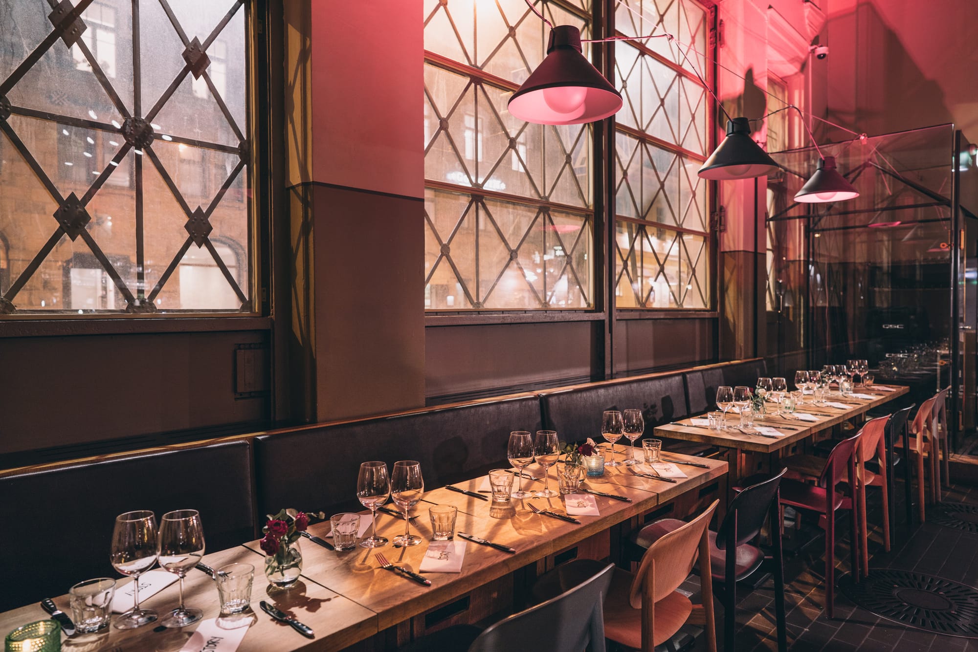 Vanhan kauppahallin ravintola Story on ihanan tunnelmallinen juhlatila