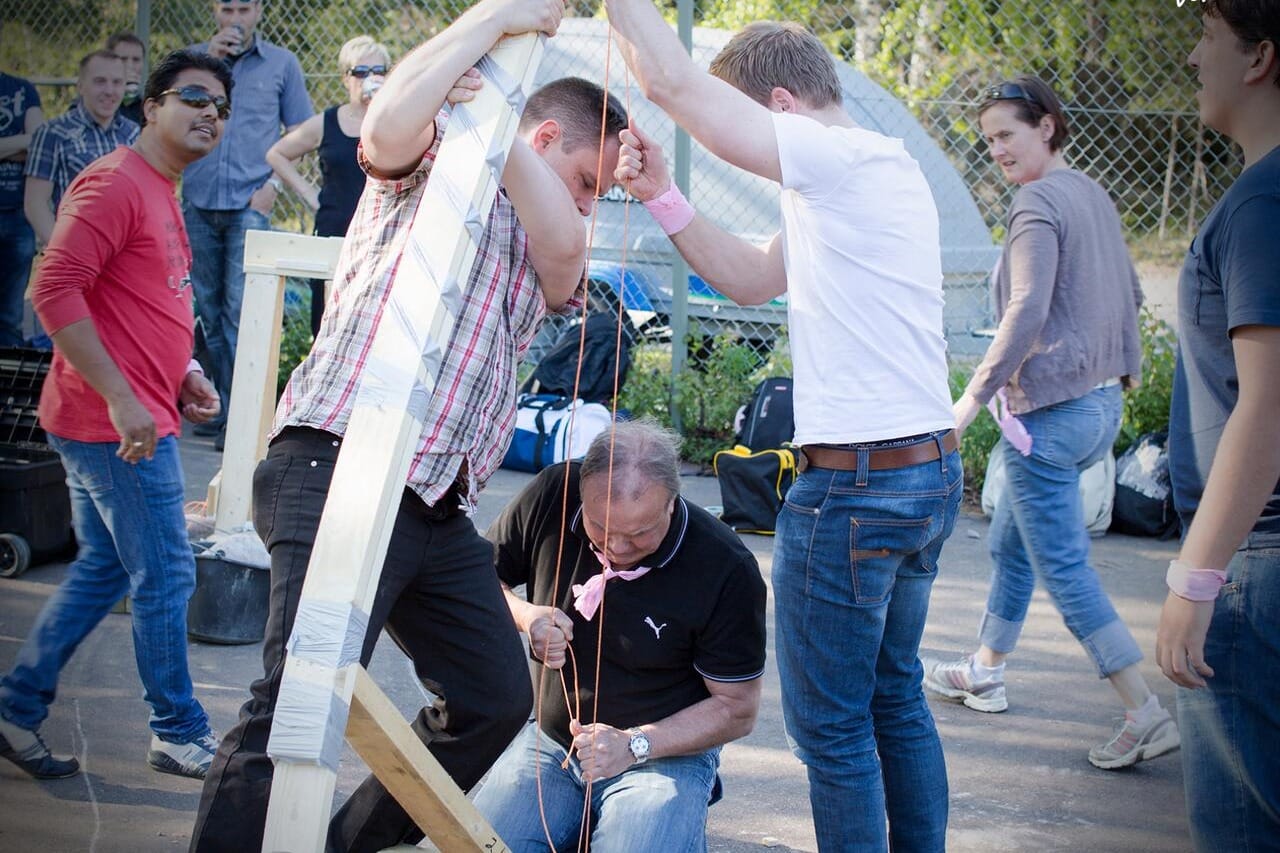 Elämys Catapult Action tarjoaa toiminnantäyteistä ohjelmaa ja vauhdikasta ajanviettoa ryhmille.