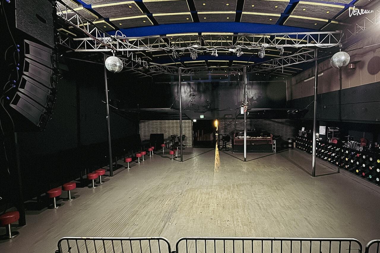 Turun Kulttuuritalo Fuusion rouhea Livesali, esiintymislava ja tanssilattia Humalistonkadulla.