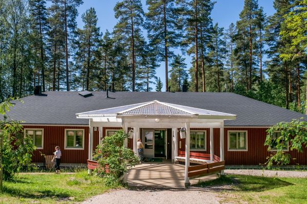 Kuukauden huiput: pako maalle