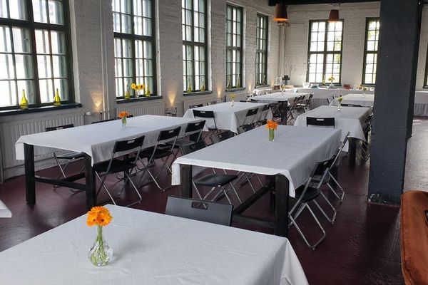 14 juhlatilaa Vantaalla joissa omat juomat ovat sallittuja