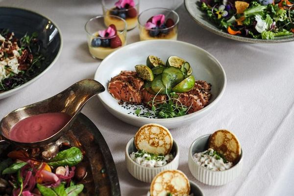 Itä-Helsingin pitopalvelut: 8 herkullista vaihtoehtoa onnistuneisiin juhliin