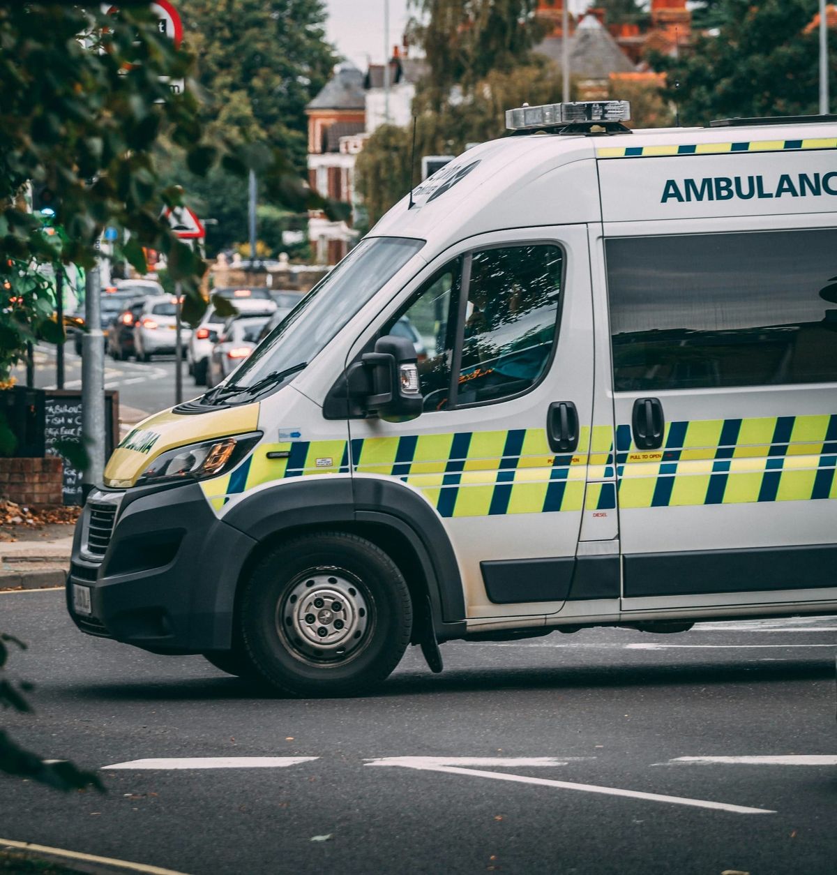 SCHOOL HOLIDAY TRAGEDY | Girl, 7, drowns at popular Brisbane swimming spot during school holidays