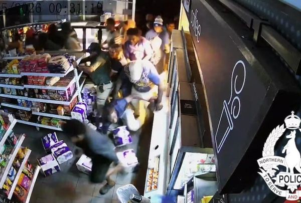 'NOT TRADITIONAL LAW, JUST CRIMINAL BEHAVIOUR' | Police charge 11 over Alice Springs looting rampage triggered by murder accused's arrest