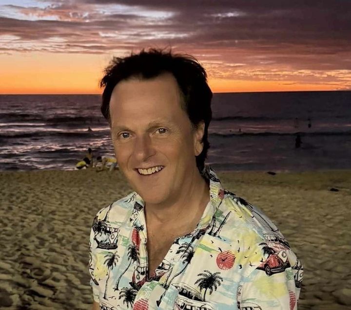 IS IT POISONOUS | Former 6PR announcer Jon Lewis sends Perth into frenzy over house spider