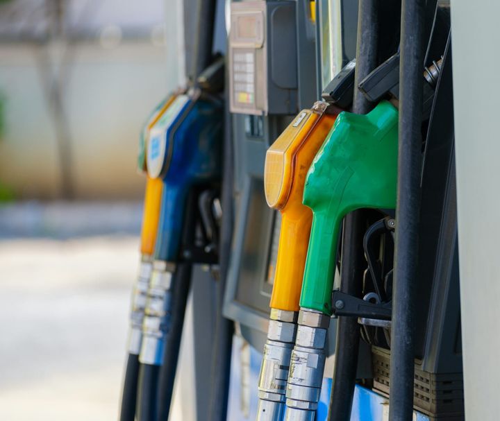 Fuel shortages persist across WA with rationing threat still looming