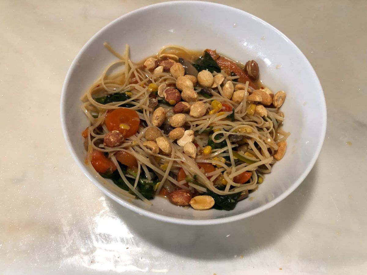 A Cheapskate Capricorn's Remake of a "Power Bowl" Meal