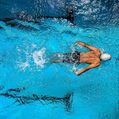 Is Swimming Bad for Your Lungs?