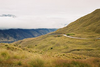 The Crown Range climb, quite a challenge for day 1 of the ride! | West Coast Escape 2004