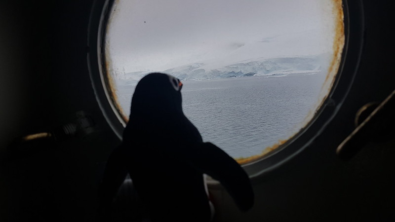 Lockie on the way to Gonzalez Videla Station