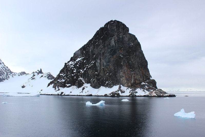 Spigot Peak, Orne Harbour