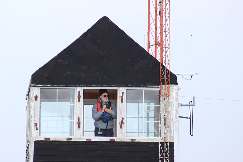 Hello Dave | Gonzalez Videla Station