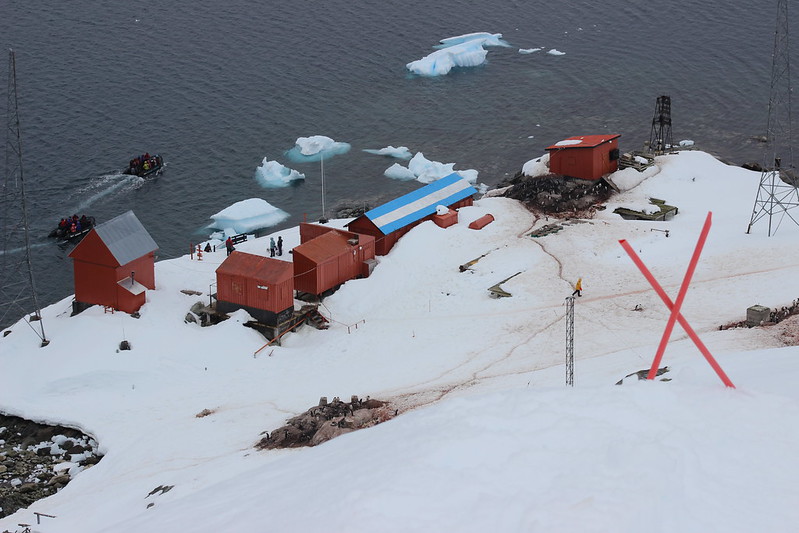 Almirante Brown Base