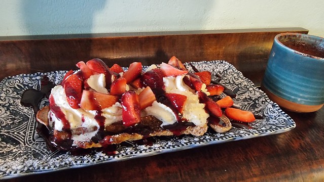 La La Land | Superb chocolate berry waffle | Raglan