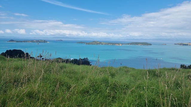 Waiheke to Pakatoa (left), Rotoroa, end of Ponui (right)