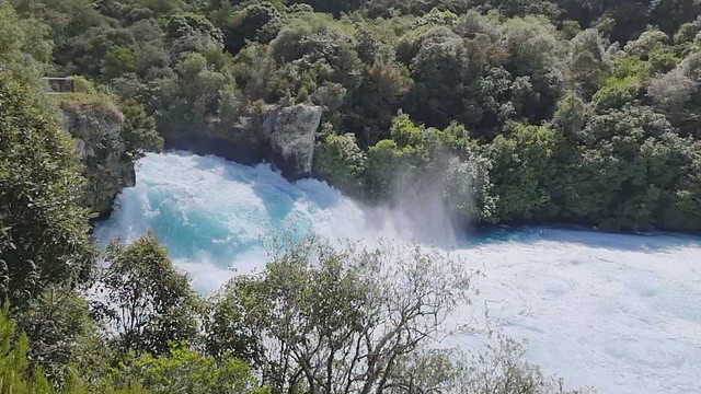 Hūka Falls Video