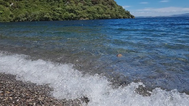 Kawakawa Bay pumice floating